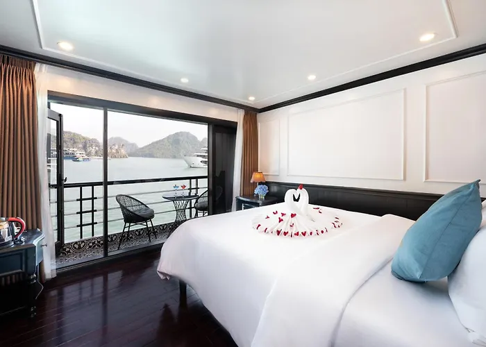 Dragon Premium Cruise Ha Long