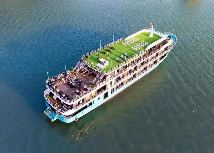 Dragon Premium Cruise Botel