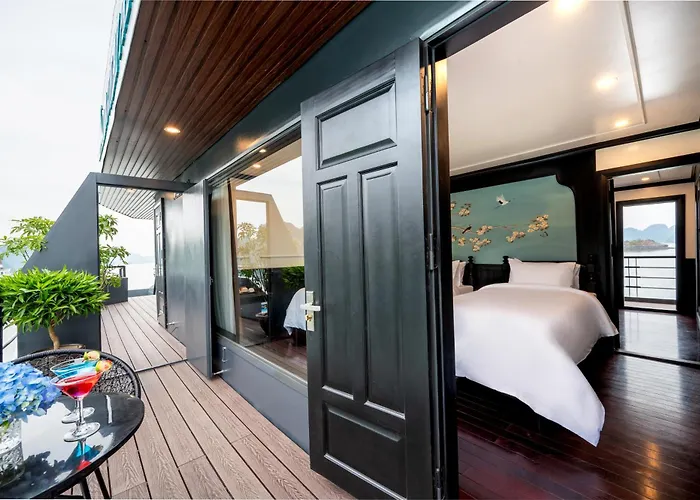 Dragon Premium Cruise Ha Long