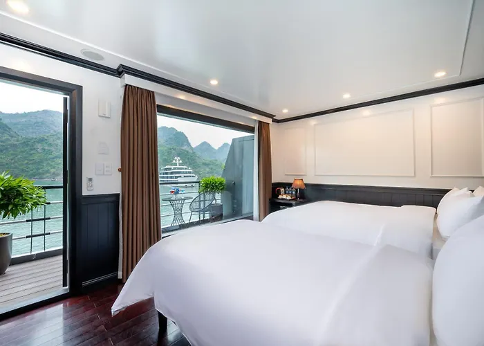 Dragon Premium Cruise Ha Long